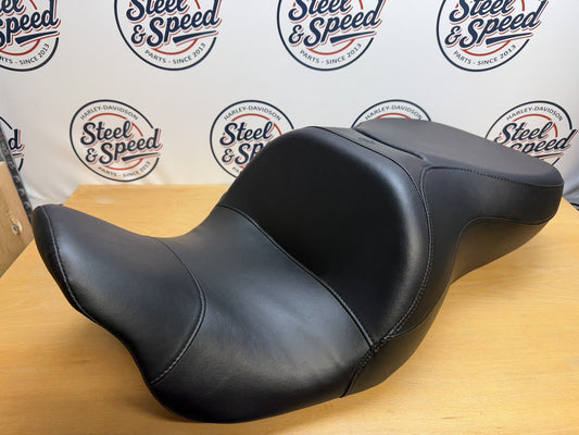 Genuine Harley-Davidson Touring Reduced Reach Seat 54383-111