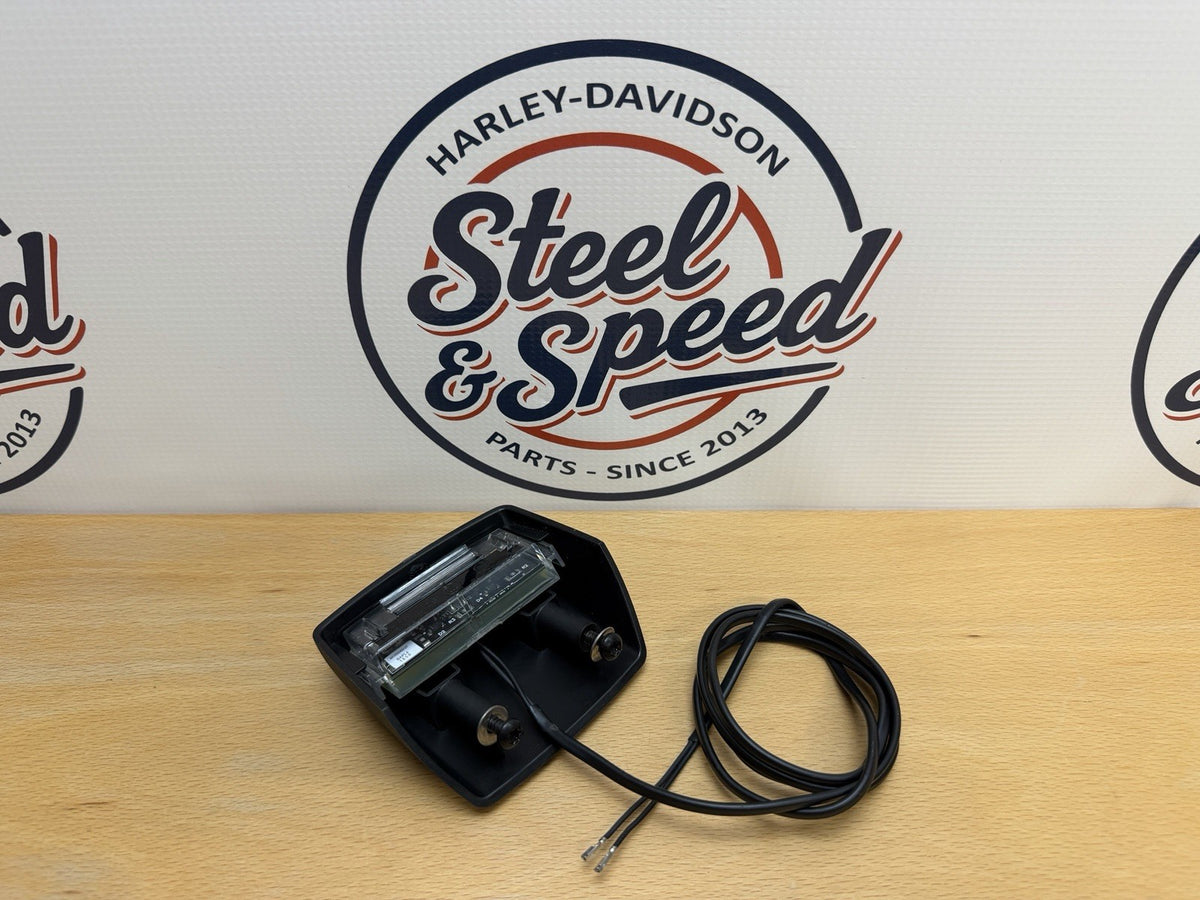 Genuine Harley-Davidson Fat Bob Number Plate Licence Plate LED LIGHT 679004151