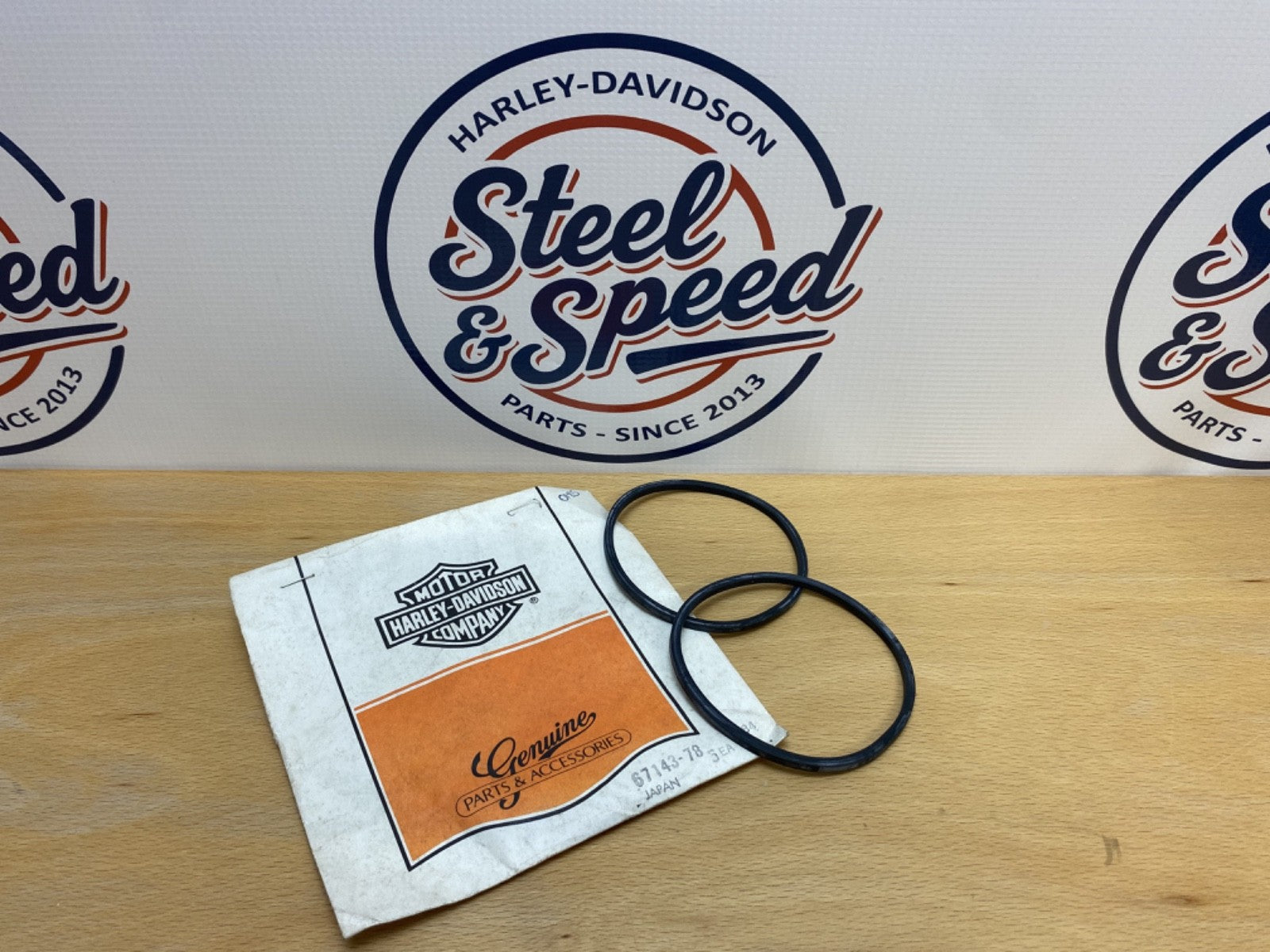 Genuine Harley-Davidson FX Speedometer Mounting GASKET (Set of 2) 67143-780