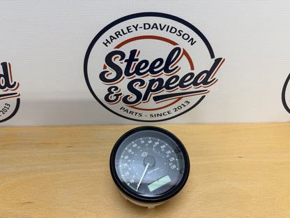 Genuine Harley-Davidson SPEEDOMETER Dual MPH Km/h 4" Black Calibrated 709002170