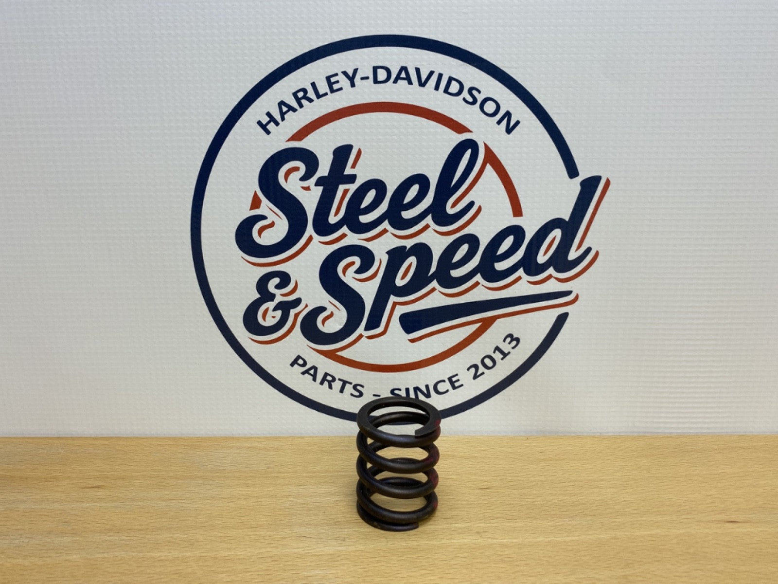 Genuine Harley-Davidson Sportster Outer Valve SPRING 18203-830