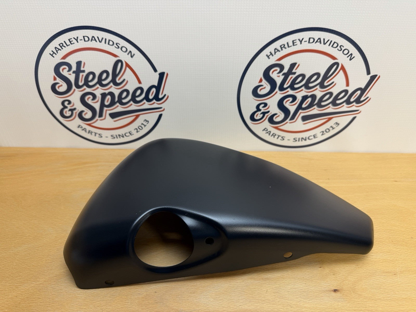 Genuine Harley-Davidson Sportster SIDE COVER Satin Black Right Side 66273-05A2