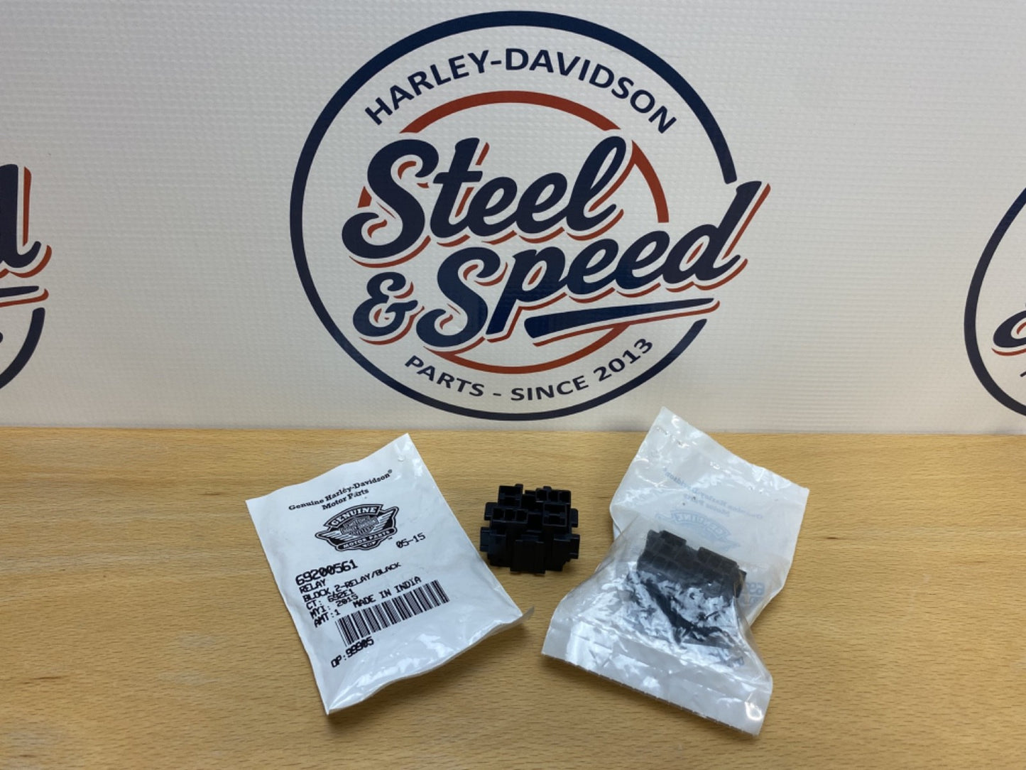 Genuine Harley-Davidson Street 2-Way RELAY BLOCK (Set of 2) 692005610