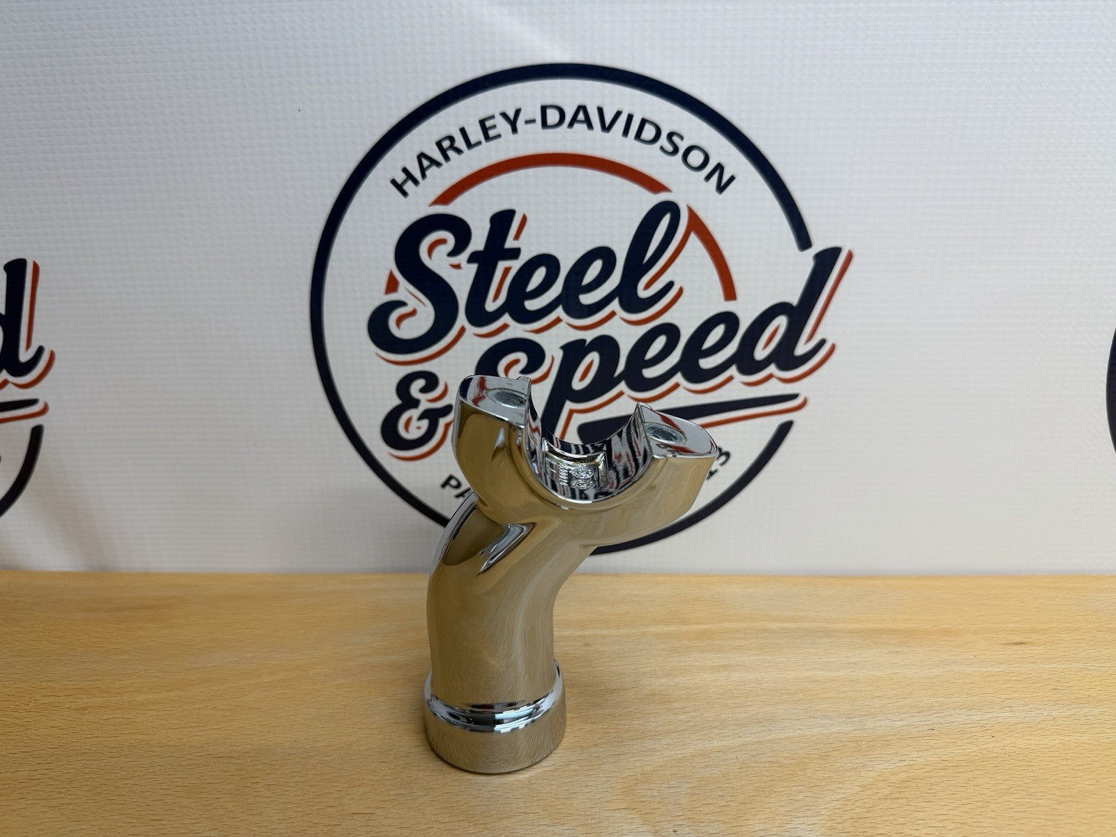 Genuine Harley-Davidson Breakout Handlebar Riser 1 1/4" Chrome SINGLE 559001022