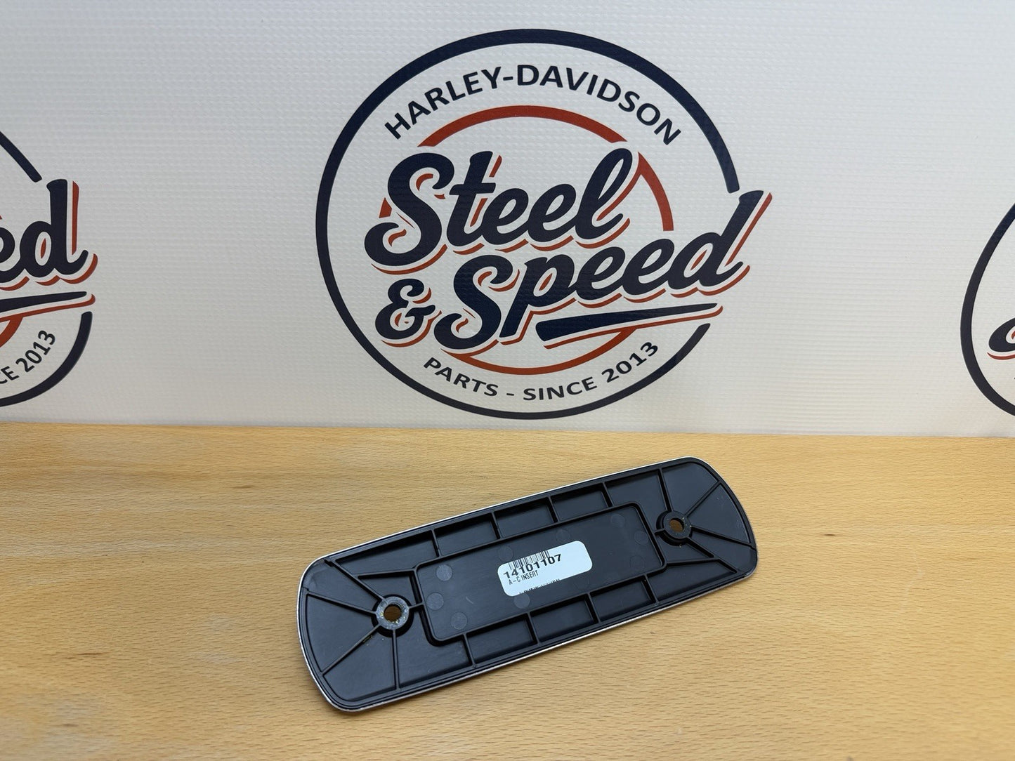 Genuine Harley-Davidson MK8 114 Air Cleaner Trim Insert Medallion 141011072