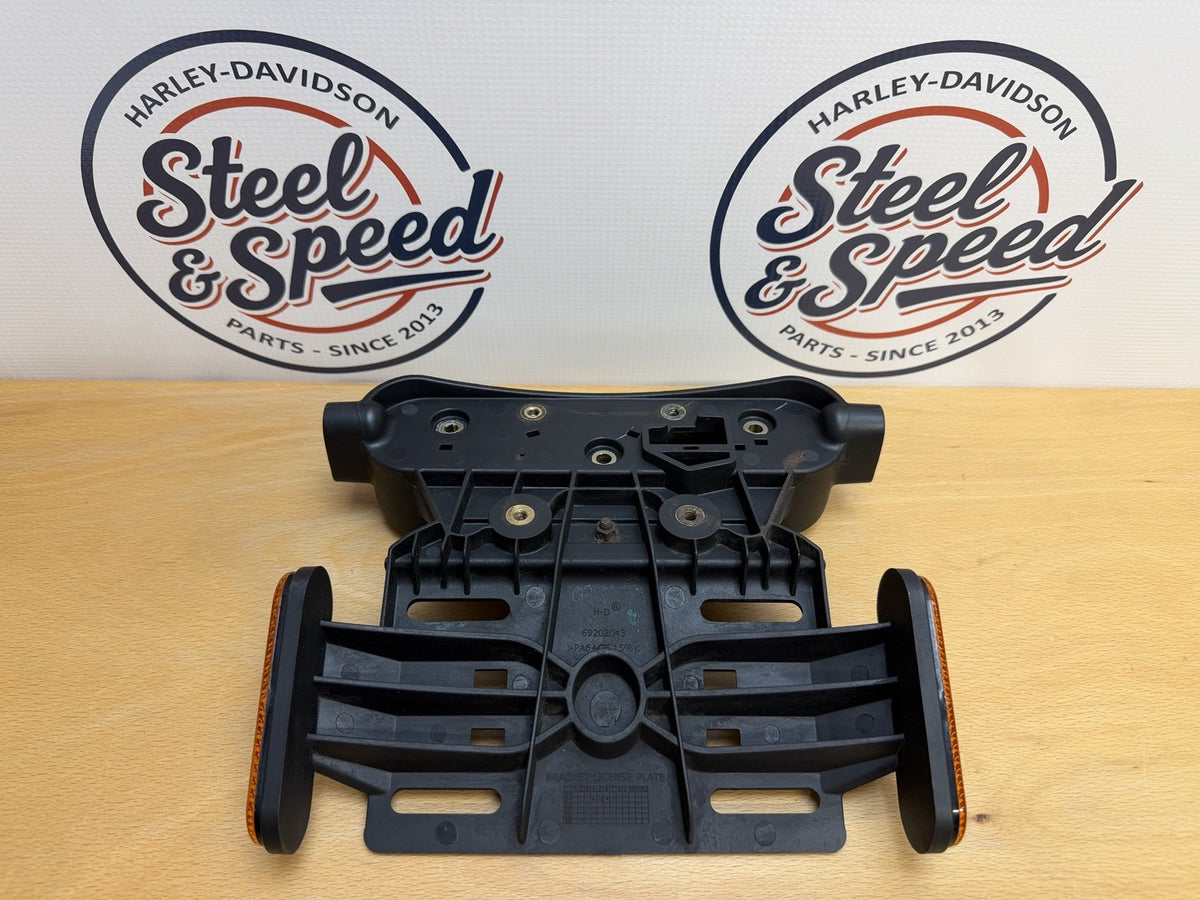 Genuine Harley-Davidson Sportster RH License Plate / Tail Light MOUNT 69202043 3