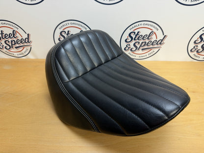 Genuine Harley-Davidson Softail Street Bob Solo SEAT 520006061
