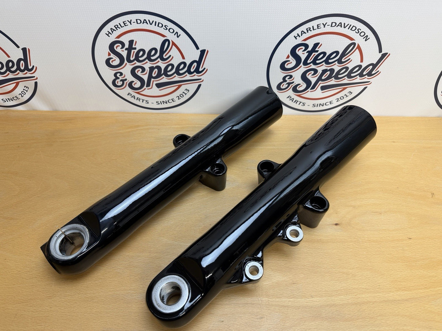 Genuine Harley-Davidson Softail Fat Boy Fork Slider LOWER Black Pair 455004040