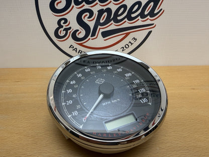 Genuine Harley-Davidson SPEEDOMETER Dual MPH / Km/h 5" Calibrated Black 67242-121