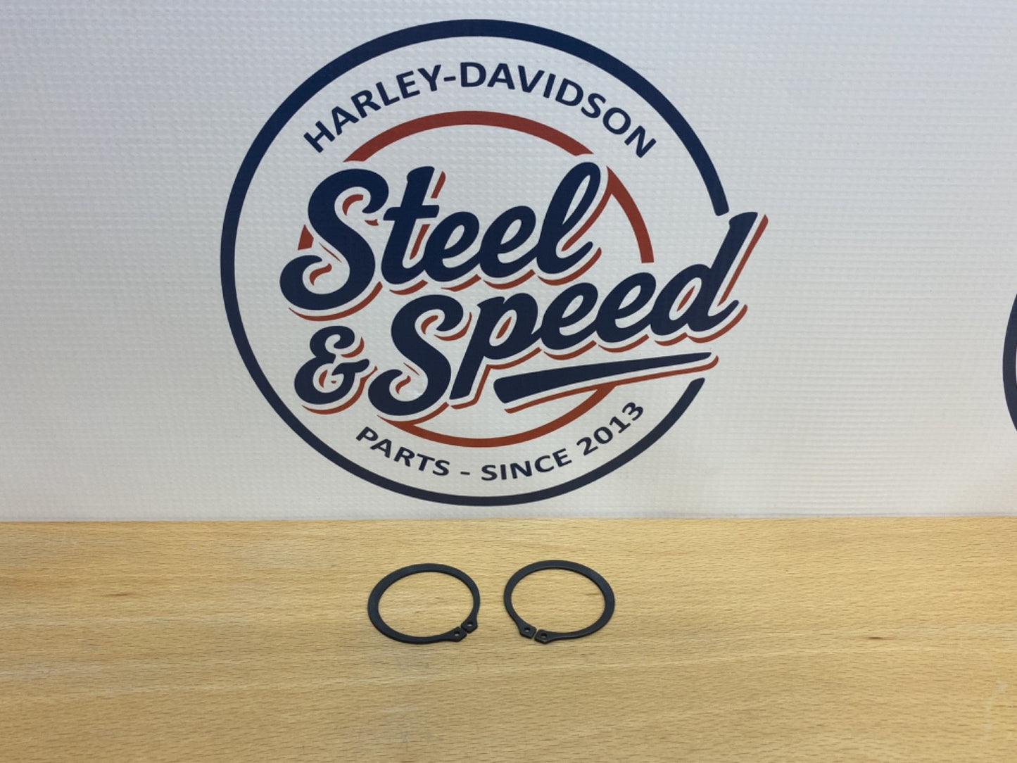 Genuine Harley-Davidson Softail Rear Fork RETAINING RING (Set of 2) 111580