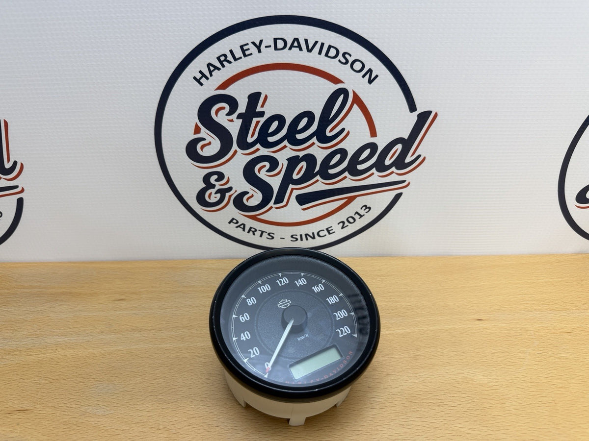 Genuine Harley-Davidson SPEEDOMETER KPH Km/h 4" Black Calibrated 709002160