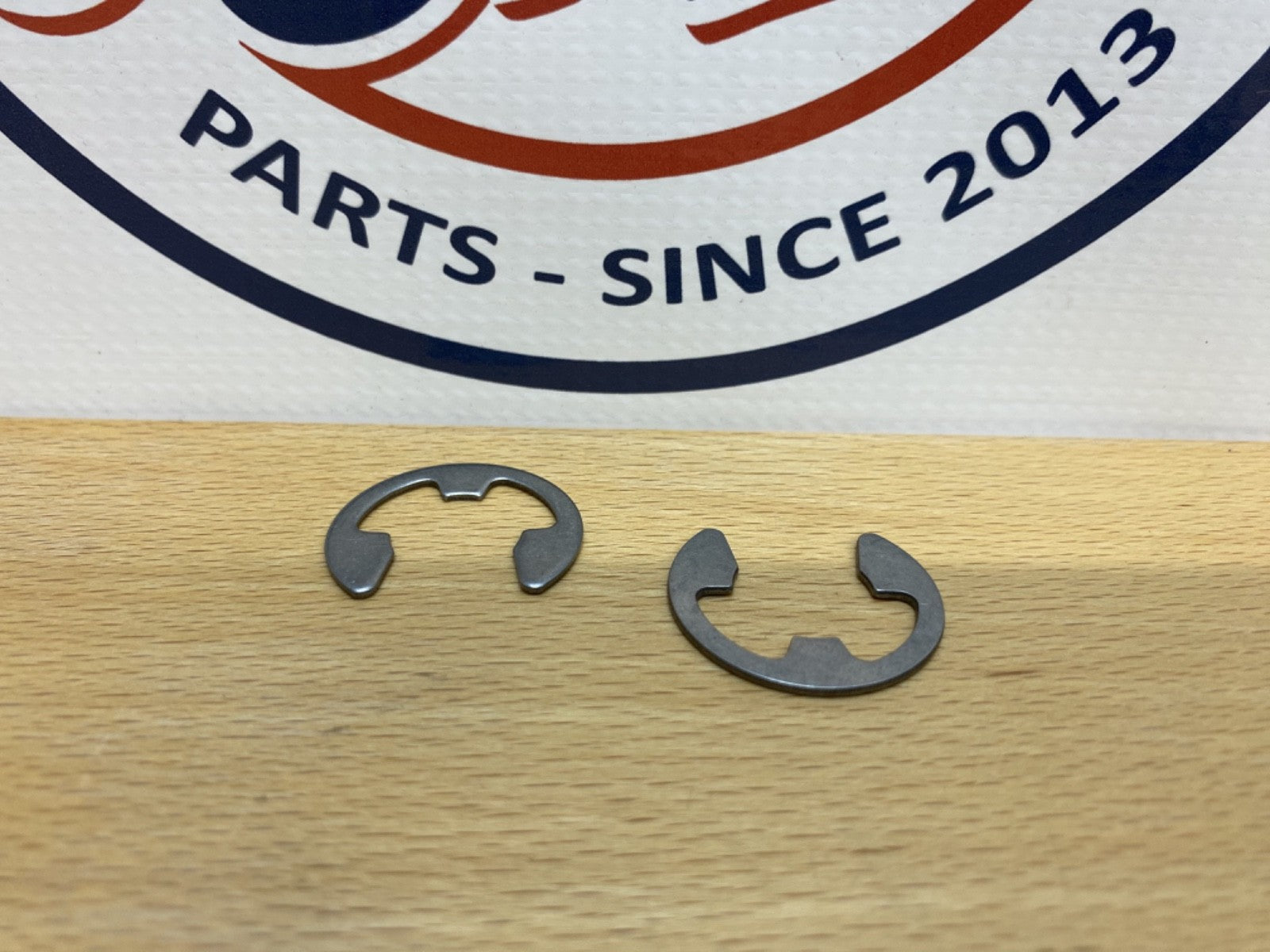 Genuine Harley-Davidson Rear Wheel Axle RETAINING CLIP (Set of 2) 41139-021
