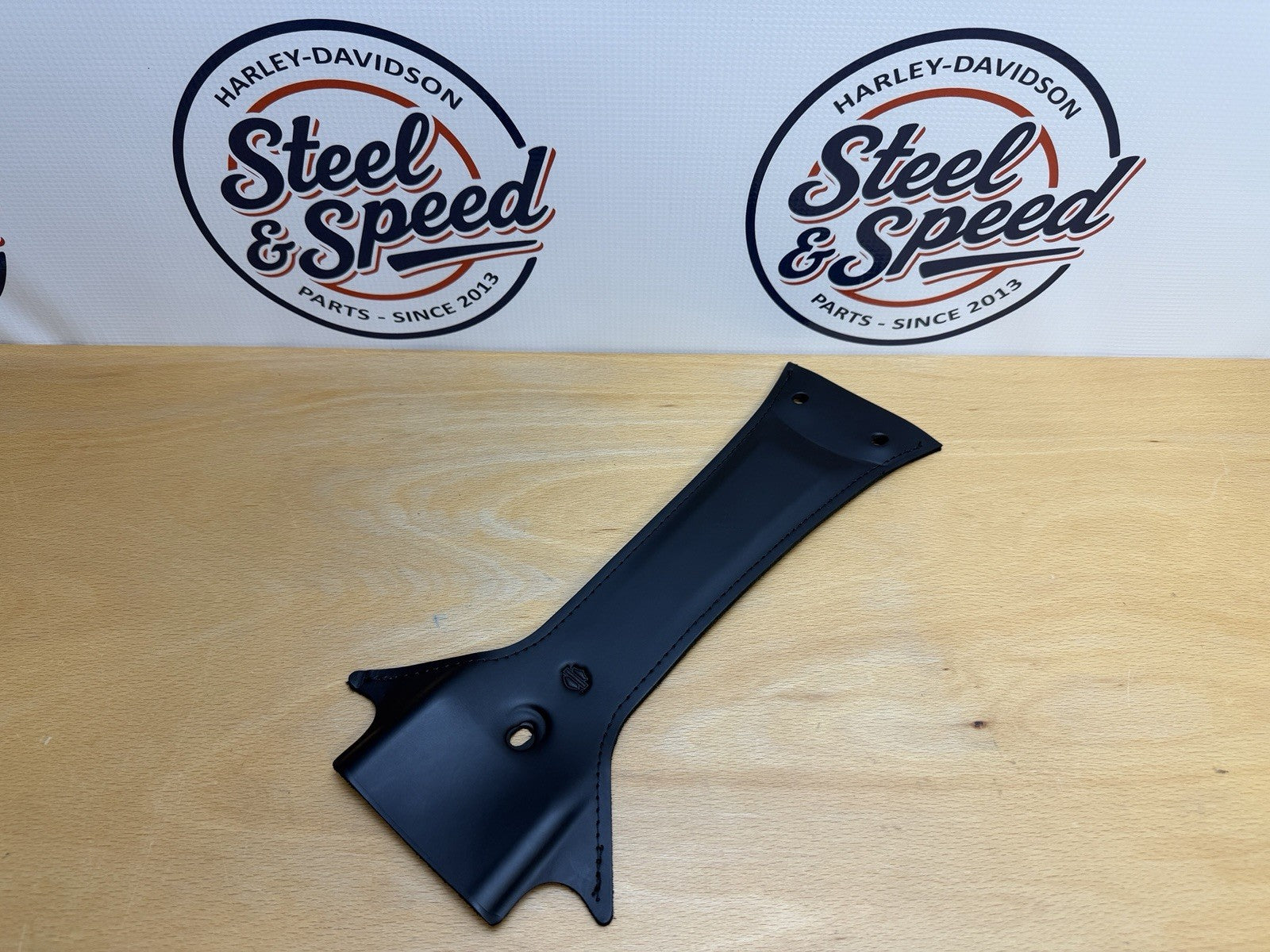 Genuine Harley-Davidson Softail Slim FLS Fuel Tank TRIM PANEL 709001701