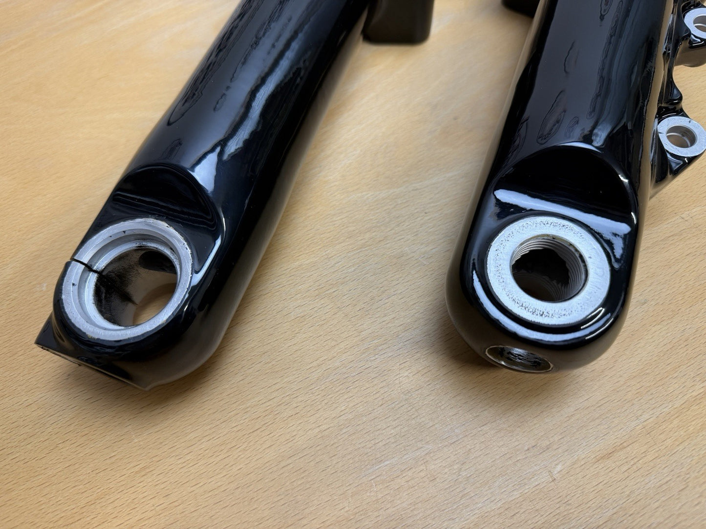 Genuine Harley-Davidson Softail Fat Boy Fork Slider LOWER Black Pair 455004042
