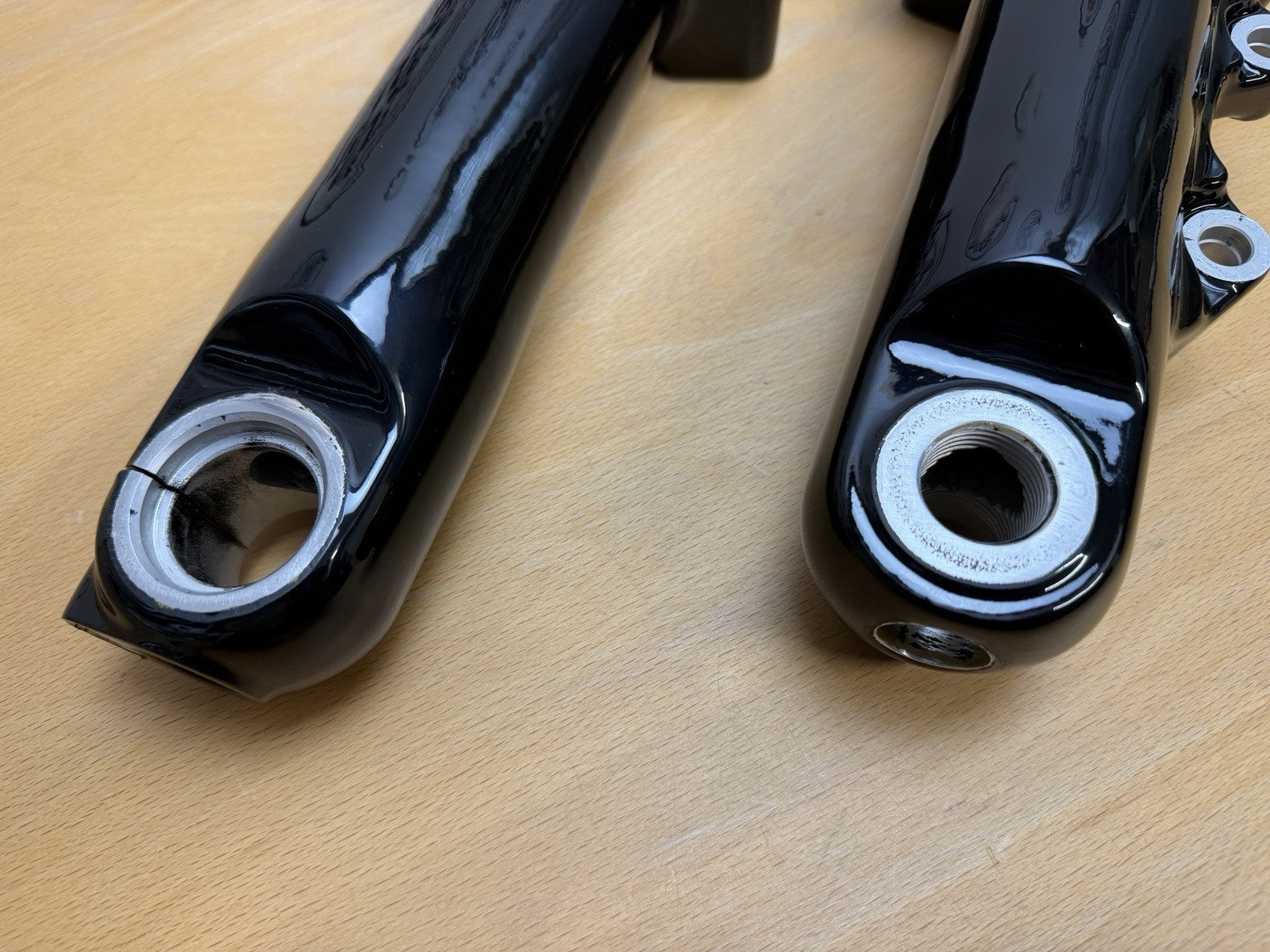 Genuine Harley-Davidson Softail Fat Boy Fork Slider LOWER Black Pair 455004042