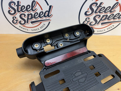 Genuine Harley-Davidson Sportster RH License Plate / Tail Light MOUNT 69202043 1