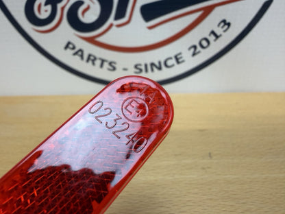 Genuine Harley-Davidson Number Plate / Side REFLECTOR Red E-Marked 69490-072