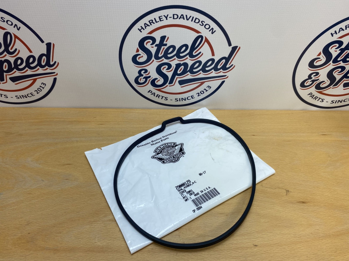 Genuine Harley-Davidson Softail Air Cleaner Cover SEAL 290001290
