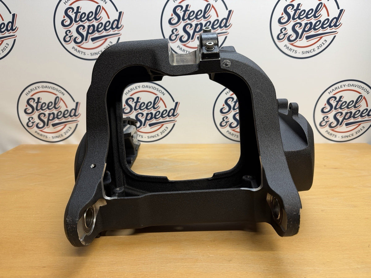Genuine Harley-Davidson Softail FXDRS Swingarm Wrinkle Black 474001145