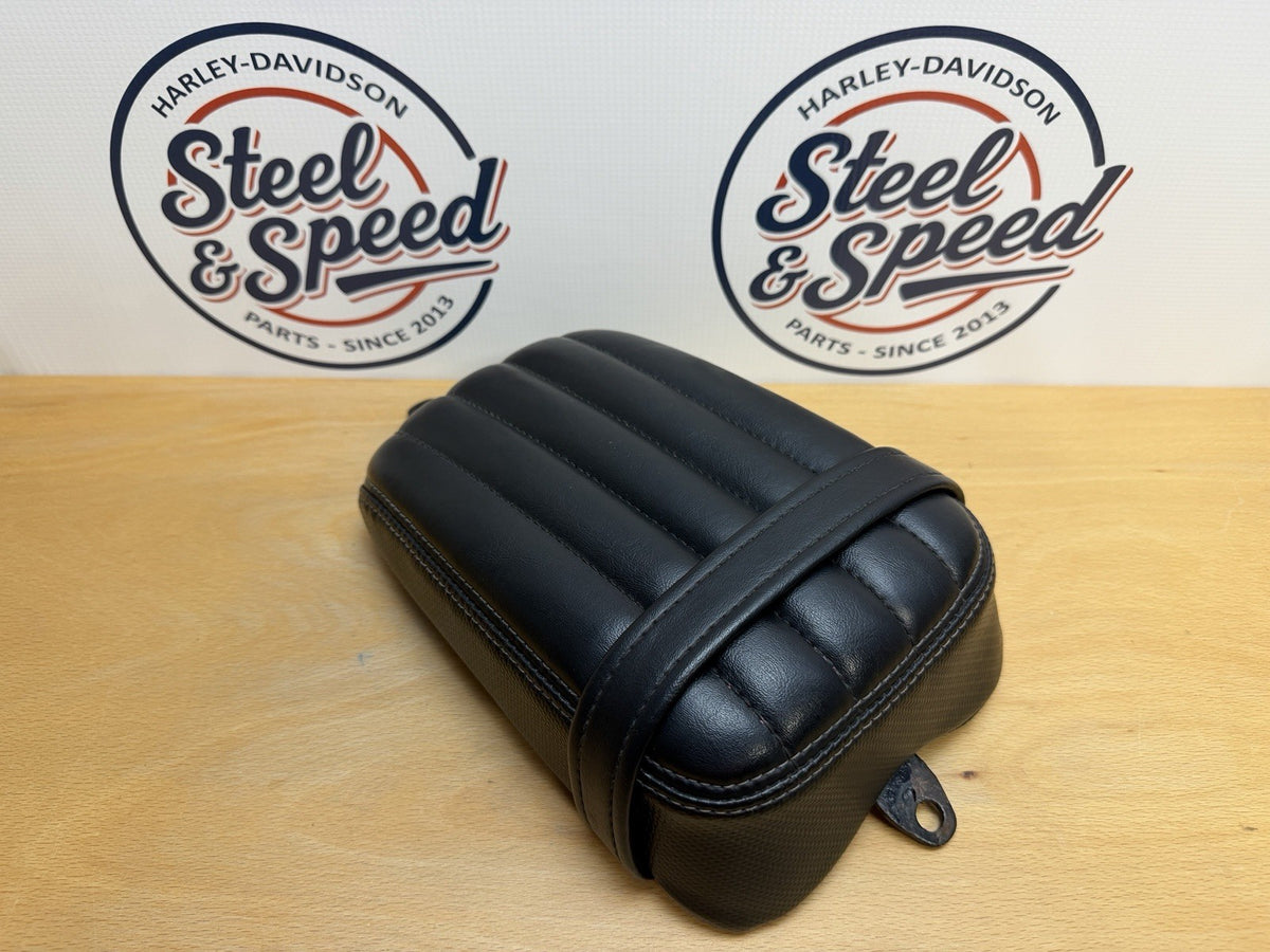Genuine Harley-Davidson Softail MK8 Street Bob Pillion SEAT PAD 524003020