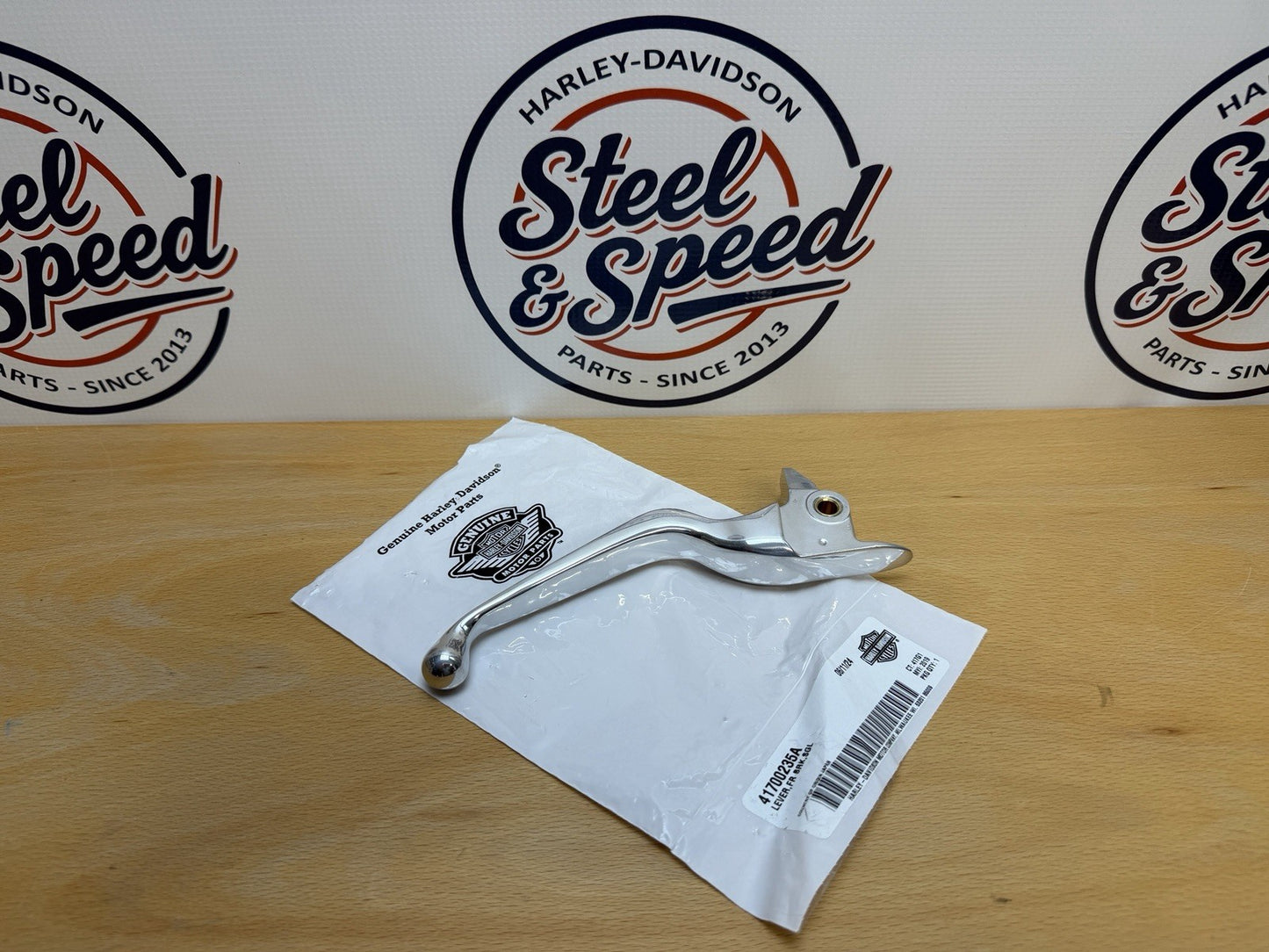 Harley-Davidson Softail Milwaukee-Eight Front Brake LEVER Polished 41700235A0