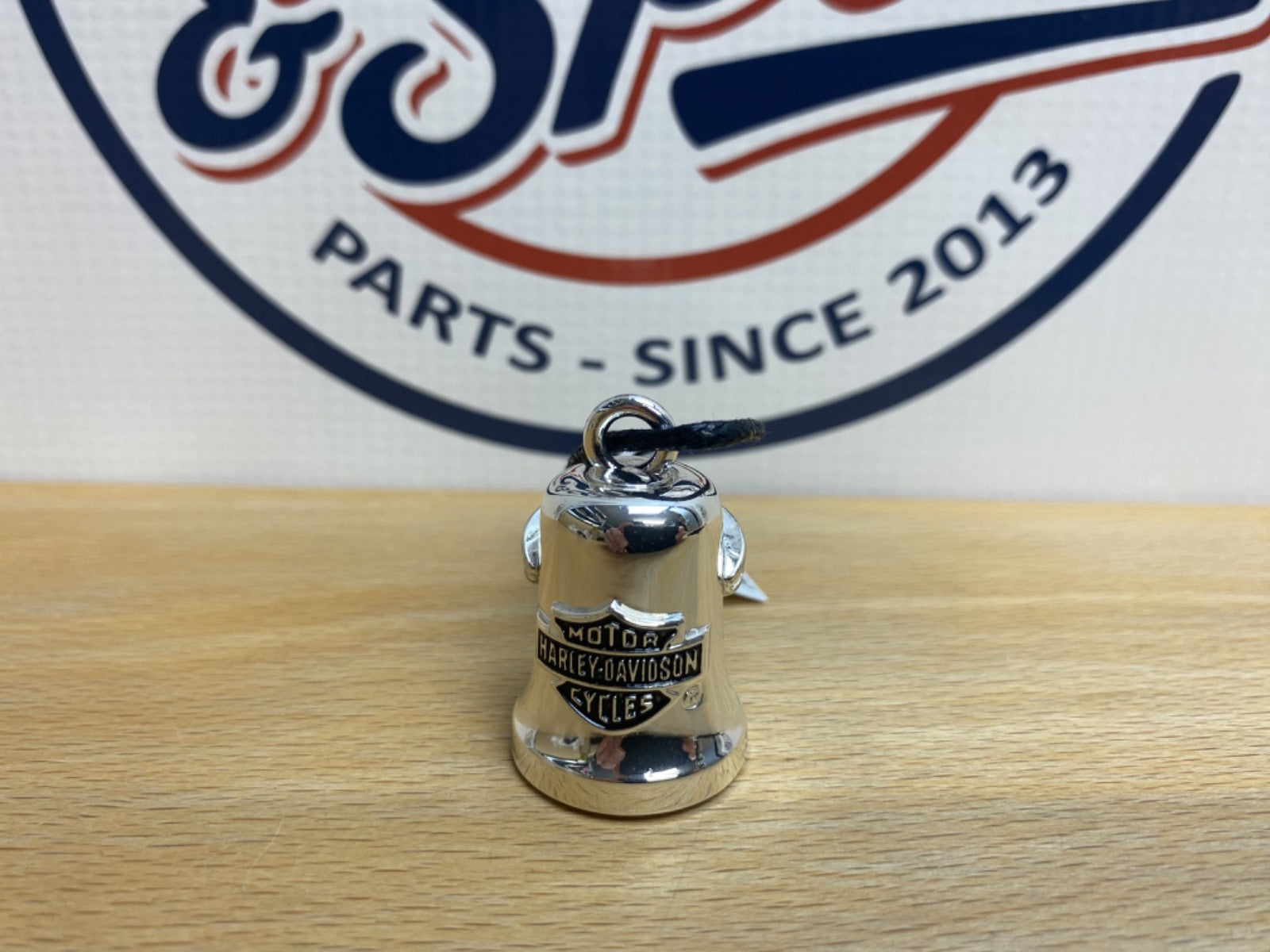 Genuine Harley-Davidson Sculpted Engine Bar and Shield RIDING BELL HRB0402