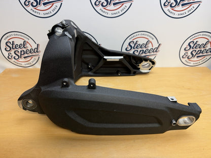 Genuine Harley-Davidson Softail FXDRS Swingarm Wrinkle Black 474001140