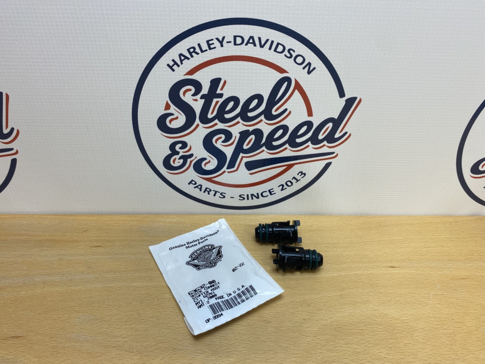 Genuine Harley-Davidson Softail OIL LINE RETAINER ASSEMBLY (Set of 2) 63632-000